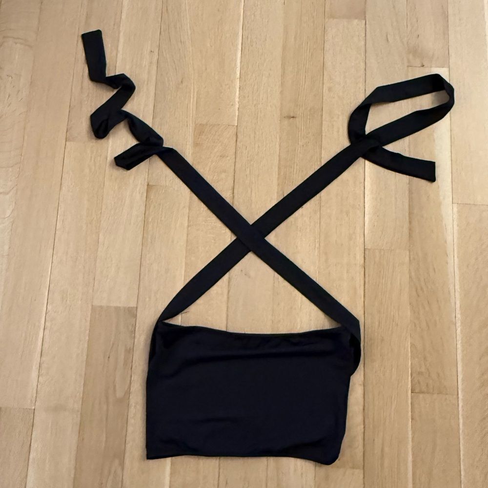 Black Strappy Crop Top
